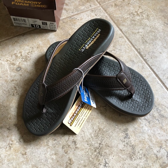 skechers relaxed fit memory foam 360 flip flops